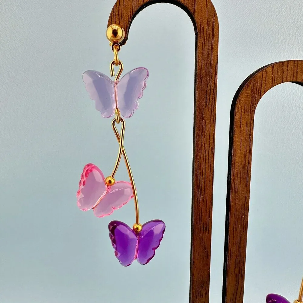 Vintage Butterfly Dangle Earrings Pink Purple Lucite Gold Tone Pierced Signed